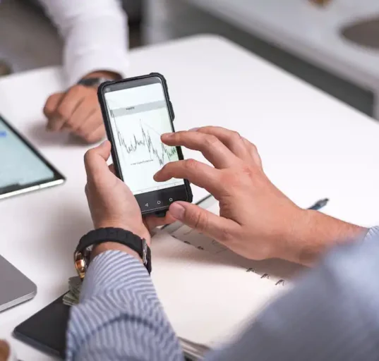 Optimalkan keuntungan di pasar kripto dengan strategi trading Martingale. Petunjuk praktis untuk sukses.