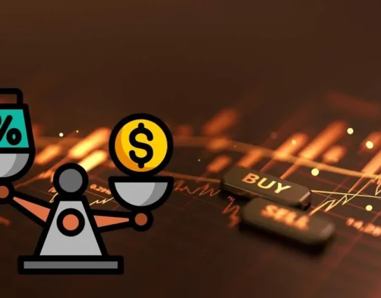 Pahami risiko leverage trading forex bagi pemula dan pelajari cara bijak mengelola modal agar terhindar dari kerugian besar.