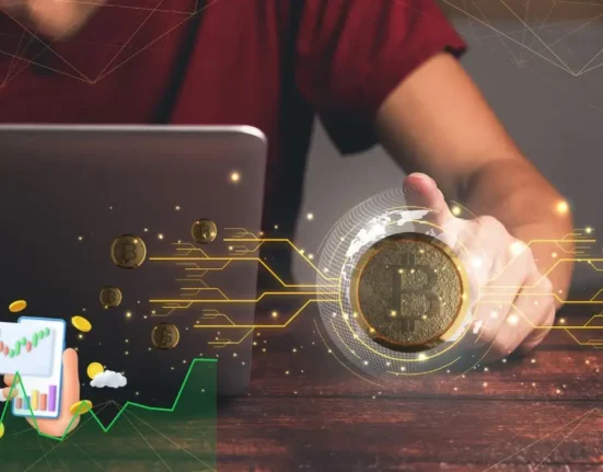 Temukan cara mudah investasi kripto sambil kerja dengan strategi fleksibel, aman, dan cocok untuk pekerja sibuk.