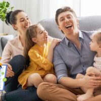 Kenali berbagai jenis jenis asuransi di Indonesia yang paling banyak digunakan dan pelajari manfaatnya untuk perlindungan finansial keluarga.