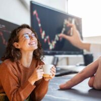 Temukan tips bahagia jadi trader agar kamu bisa menikmati proses trading dengan tenang, fokus, dan penuh makna setiap hari.