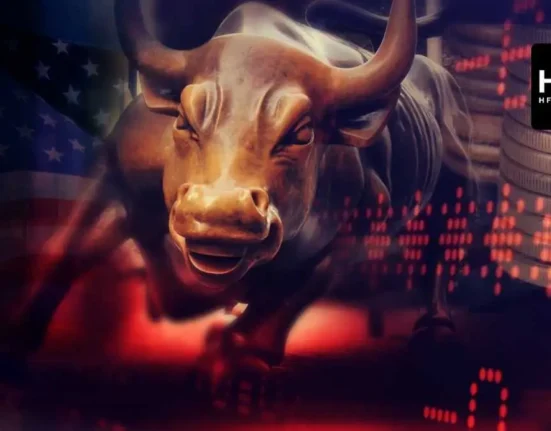 Pelajari strategi trading dengan bonus HFM untuk mengoptimalkan peluang profit melalui manajemen risiko dan disiplin trading harian.